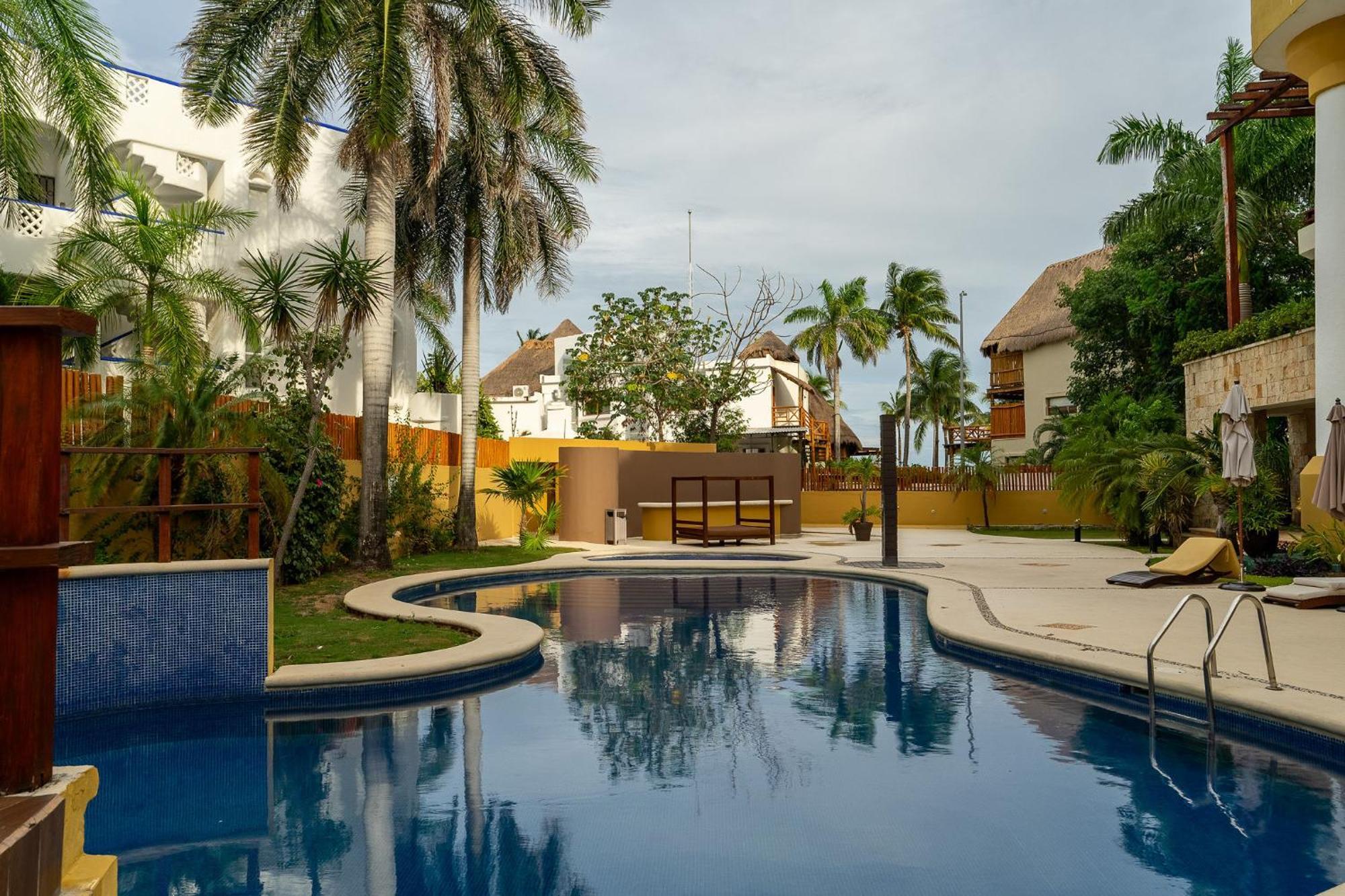 Pueblito Escondido By Hola Home And Land Плая дел Кармен Екстериор снимка